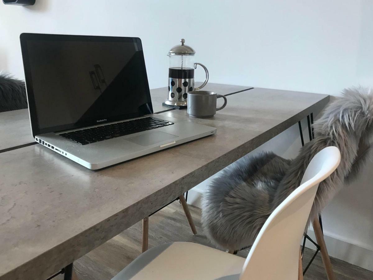 Luxury 1 Bed Apartment In City Centre With Parking Chester Eksteriør billede