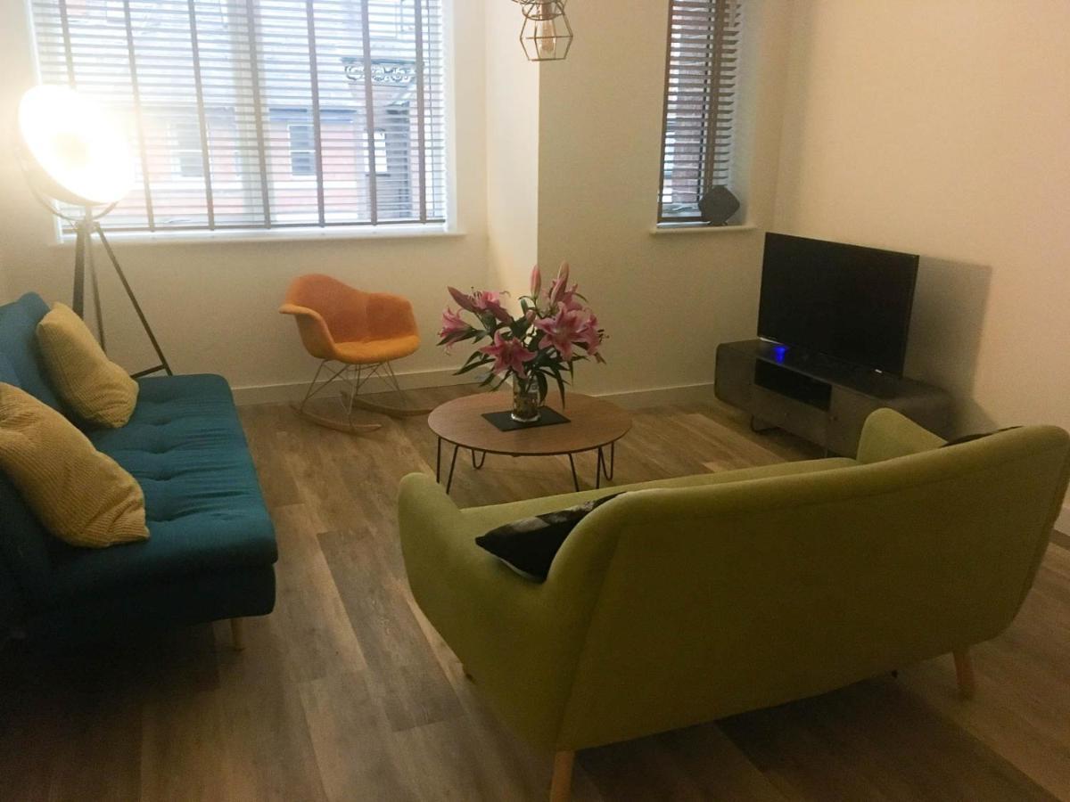 Luxury 1 Bed Apartment In City Centre With Parking Chester Eksteriør billede